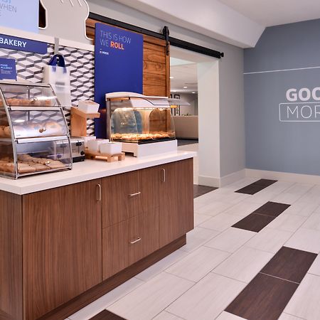 Holiday Inn Express Hotel & Suites Elgin By Ihg Kültér fotó