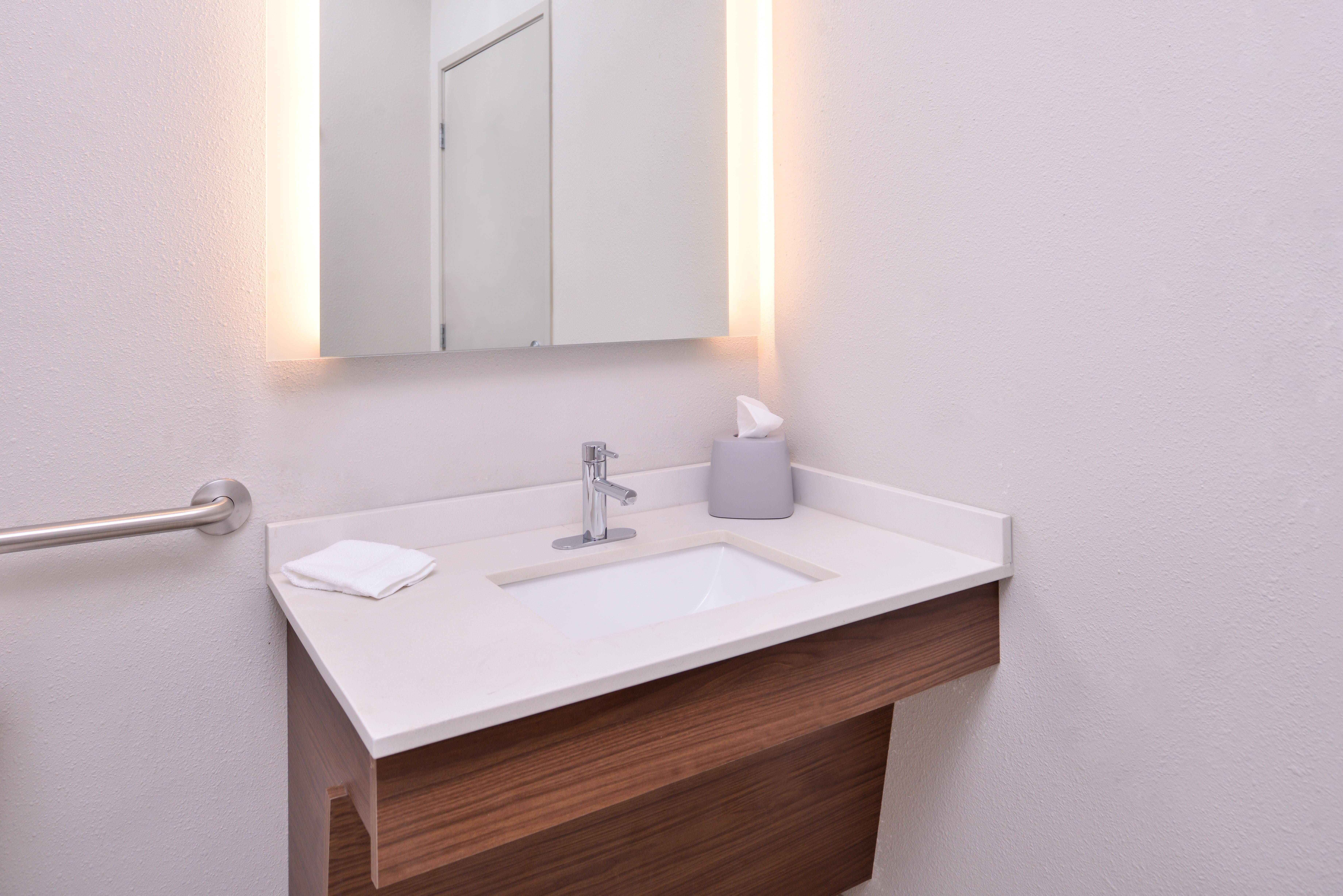 Holiday Inn Express Hotel & Suites Elgin By Ihg Kültér fotó